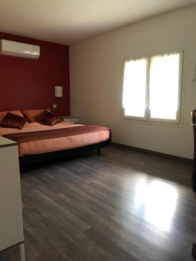 La Ferme Du Bonheur Bed and Breakfast Arbigny Εξωτερικό φωτογραφία